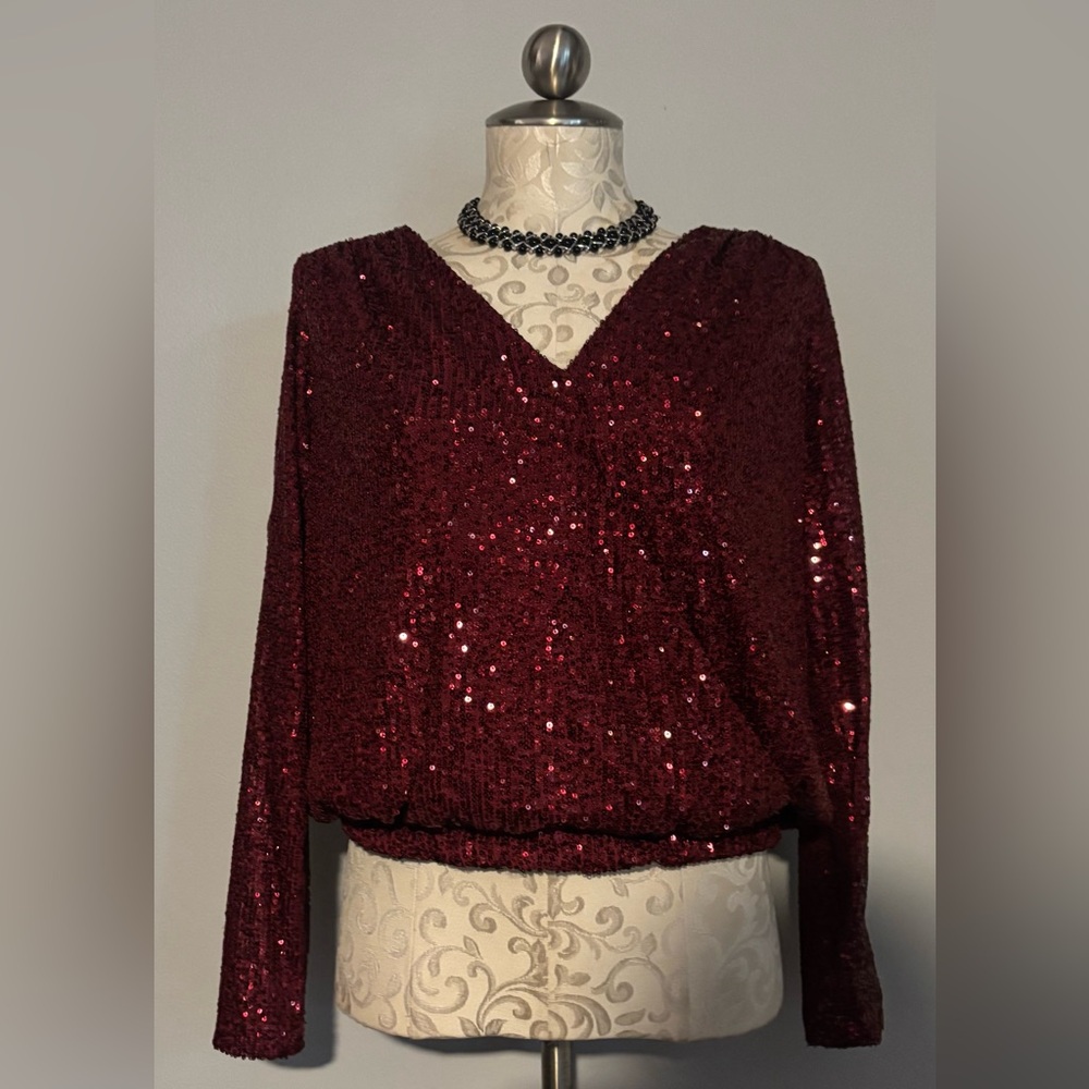 Ninety Burgundy Sequin Blouse Size Small   #47